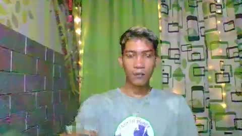 asian_bigcockcummer online show from February 10, 3:43 am