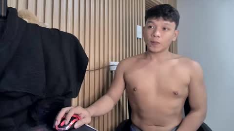 asian_calid22xx online show from March 3, 7:09 pm