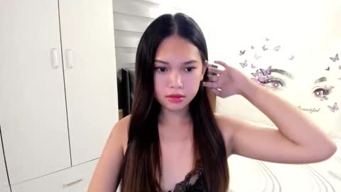 Snapshot of asian_cecilyxx chatting on November 27, 5:26 pm Cecily online show from November 27, 5:26 pm