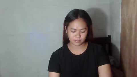 Snapshot of asian_christinesexy chatting on November 2, 9:39 pm asian_christinesexy online show from November 2, 9:39 pm