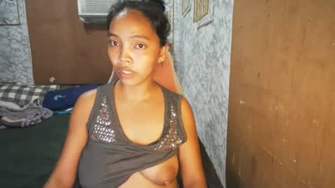 im janeth single mom online show from February 3, 3:04 am