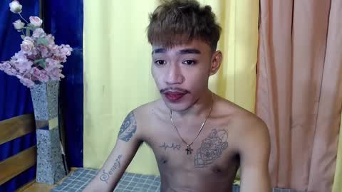 Snapshot of asian_kimxxx chatting on December 29, 9:09 pm don online show from December 29, 9:09 pm