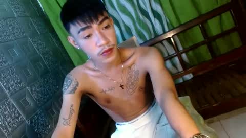 Snapshot of asian_kimxxx chatting on January 11, 12:33 am don online show from January 11, 12:33 am