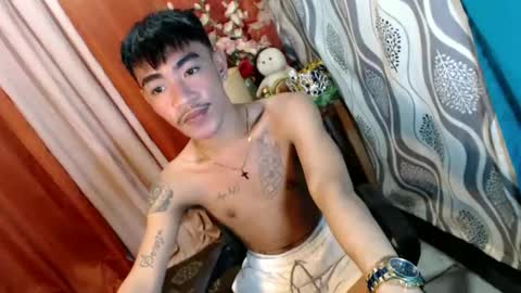 Snapshot of asian_kimxxx chatting on January 16, 12:34 am don online show from January 16, 12:34 am