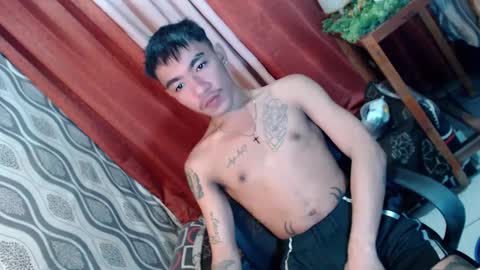 Snapshot of asian_kimxxx chatting on February 2, 4:48 am don online show from February 2, 4:48 am