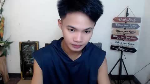 asian_lover05 online show from October 10, 4:28 pm