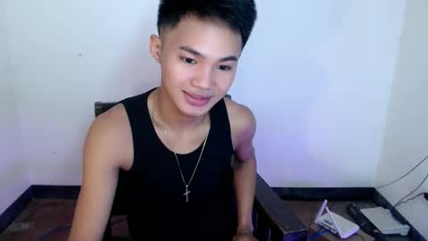 asian_lover05 online show from January 18, 11:19 pm