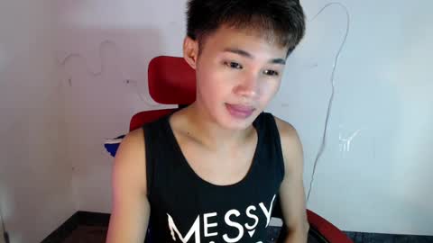 Snapshot of asian_lover05 chatting on July 4, 5:08 pm asian_lover05 online show from July 4, 5:08 pm