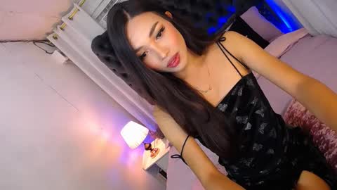 LUCI BABE online show from February 8, 5:08 am