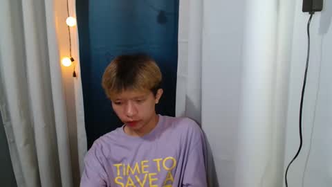 asian_macky online show from April 8, 3:56 pm