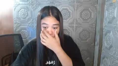 asian_nova online show from October 15, 3:01 pm