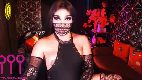 Snapshot of asian_oliver_xx chatting on December 4, 4:32 am Miss Olivia Defowta private me online show from December 4, 4:32 am