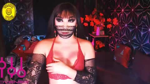 Snapshot of asian_oliver_xx chatting on December 6, 7:54 am Miss Olivia Defowta private me online show from December 6, 7:54 am