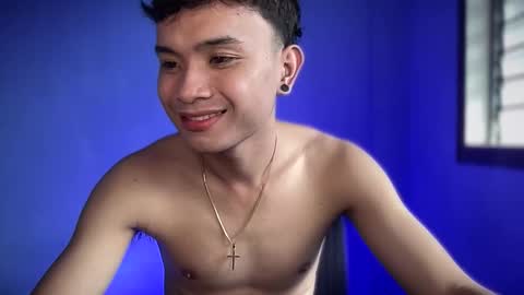 asian_paulox online show from November 30, 7:23 am