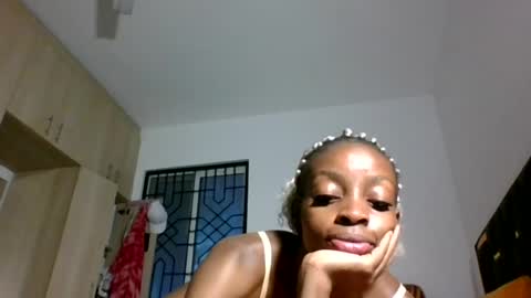 Snapshot of asian_pinay01 chatting on July 14, 10:21 am Asia online show from July 14, 10:21 am