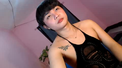 Snapshot of asian_reyshell chatting on June 27, 12:22 pm Reyshell online show from June 27, 12:22 pm
