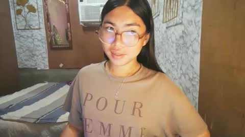 Rhean online show from November 10, 10:31 pm