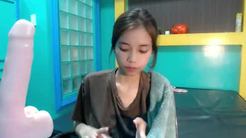 asian_slade online show from June 8, 5:35 pm