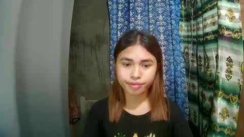 Snapshot of asian_sofiaxxx chatting on January 18, 7:34 am Sofia online show from January 18, 7:34 am