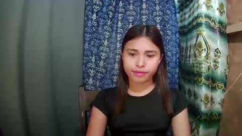 Snapshot of asian_sofiaxxx chatting on March 19, 6:17 am Sofia online show from March 19, 6:17 am