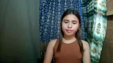 Snapshot of asian_sofiaxxx chatting on April 16, 6:36 am Sofia online show from April 16, 6:36 am