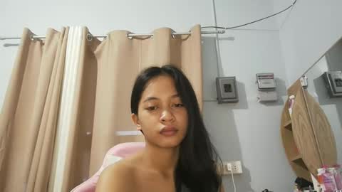 asian_trish online show from November 29, 10:02 pm