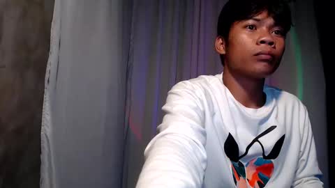 Snapshot of asian_twinkhulk chatting on May 24, 10:48 pm Jm online show from May 24, 10:48 pm