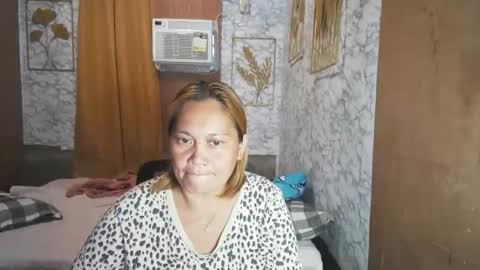 Snapshot of asian_yani chatting on September 30, 6:18 am asian_yani online show from September 30, 6:18 am