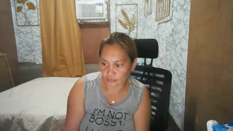 Snapshot of asian_yani chatting on October 2, 2:07 am asian_yani online show from October 2, 2:07 am