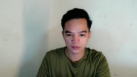 Snapshot of asianash18 chatting on April 12, 5:40 pm ASH online show from April 12, 5:40 pm