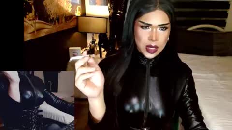 nicole online show from February 13, 6:59 pm