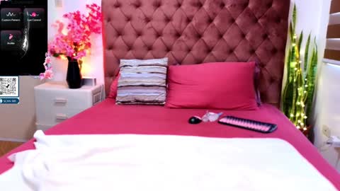 Dhimple online show from March 12, 2:50 am