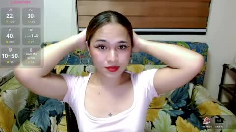 Snapshot of asianboytattoo18 chatting on June 7, 6:28 am asianboytattoo18 online show from June 7, 6:28 am