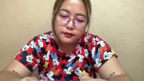 Snapshot of asianbunny10 chatting on March 12, 4:51 am Curvy online show from March 12, 4:51 am