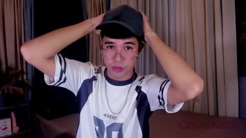 asiancum_peter online show from July 3, 2:18 am