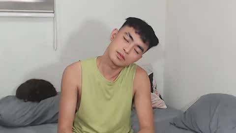 Snapshot of asiancummer_bry69 chatting on January 12, 10:22 pm Bry online show from January 12, 10:22 pm