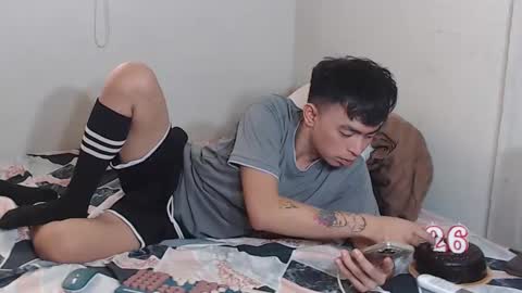 Snapshot of asiancummer_bry69 chatting on January 29, 12:43 am Bry online show from January 29, 12:43 am