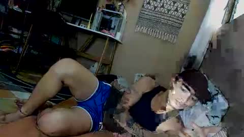 Snapshot of asiancummer_bry69 chatting on April 16, 2:56 am Bry online show from April 16, 2:56 am