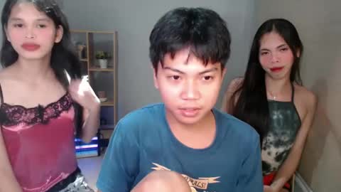   online show from December 16, 5:00 pm