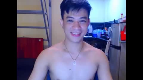 asiandreamboyx online show from October 2, 6:31 am