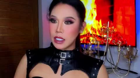 asiangriciacummer online show from March 22, 8:45 pm