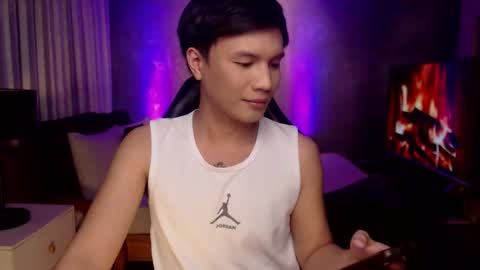 Snapshot of asianguy_nextdoor chatting on December 16, 2:00 pm AsherMiller online show from December 16, 2:00 pm