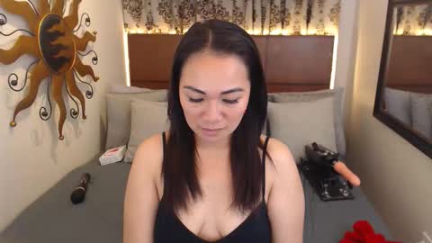 Snapshot of asianhotjasmin chatting on October 6, 11:35 pm asianhotjasmin online show from October 6, 11:35 pm