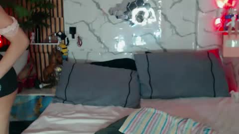 ALEAH online show from April 5, 7:38 am