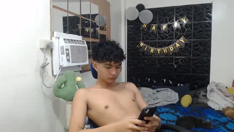 asianhottie05 online show from March 10, 10:48 am