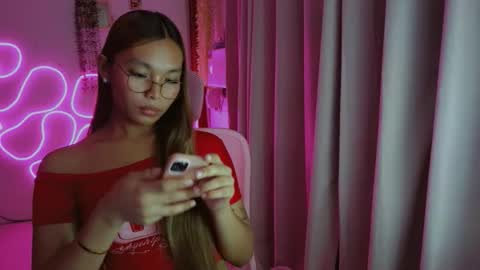 HI IM TAMIRA LOOKING FOR SERIOUS RELATIONSHIP online show from April 7, 4:29 pm