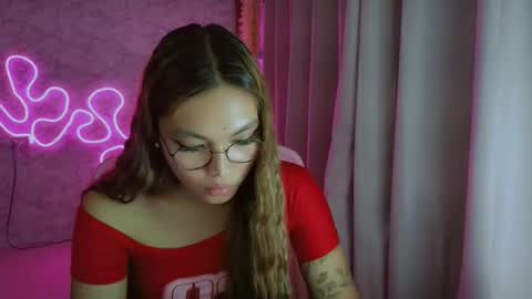 Snapshot of asianhottiesttamira chatting on May 7, 7:08 pm HI IM TAMIRA LOOKING FOR SERIOUS RELATIONSHIP online show from May 7, 7:08 pm