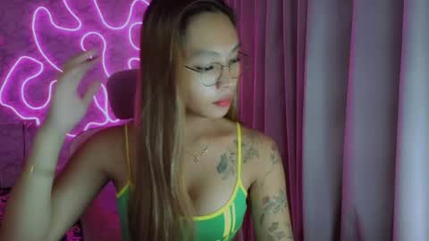 Snapshot of asianhottiesttamira chatting on July 13, 2:42 pm HI IM TAMIRA LOOKING FOR SERIOUS RELATIONSHIP online show from July 13, 2:42 pm