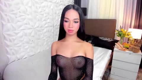 KIM online show from December 5, 3:48 am