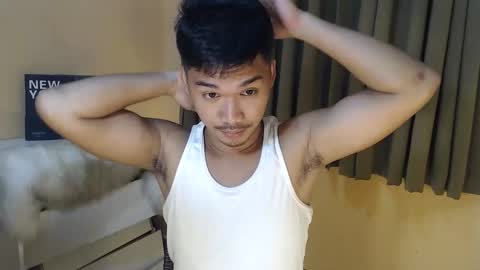 asianhunk_jamesx online show from October 19, 8:20 pm